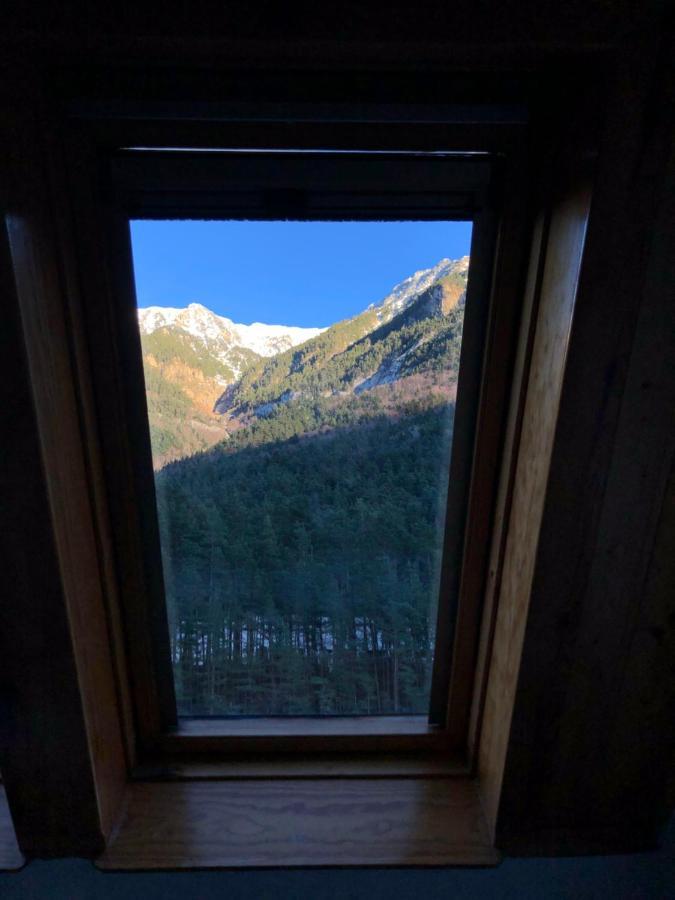 Atico Europa, Canfranc Estacion Esterno foto